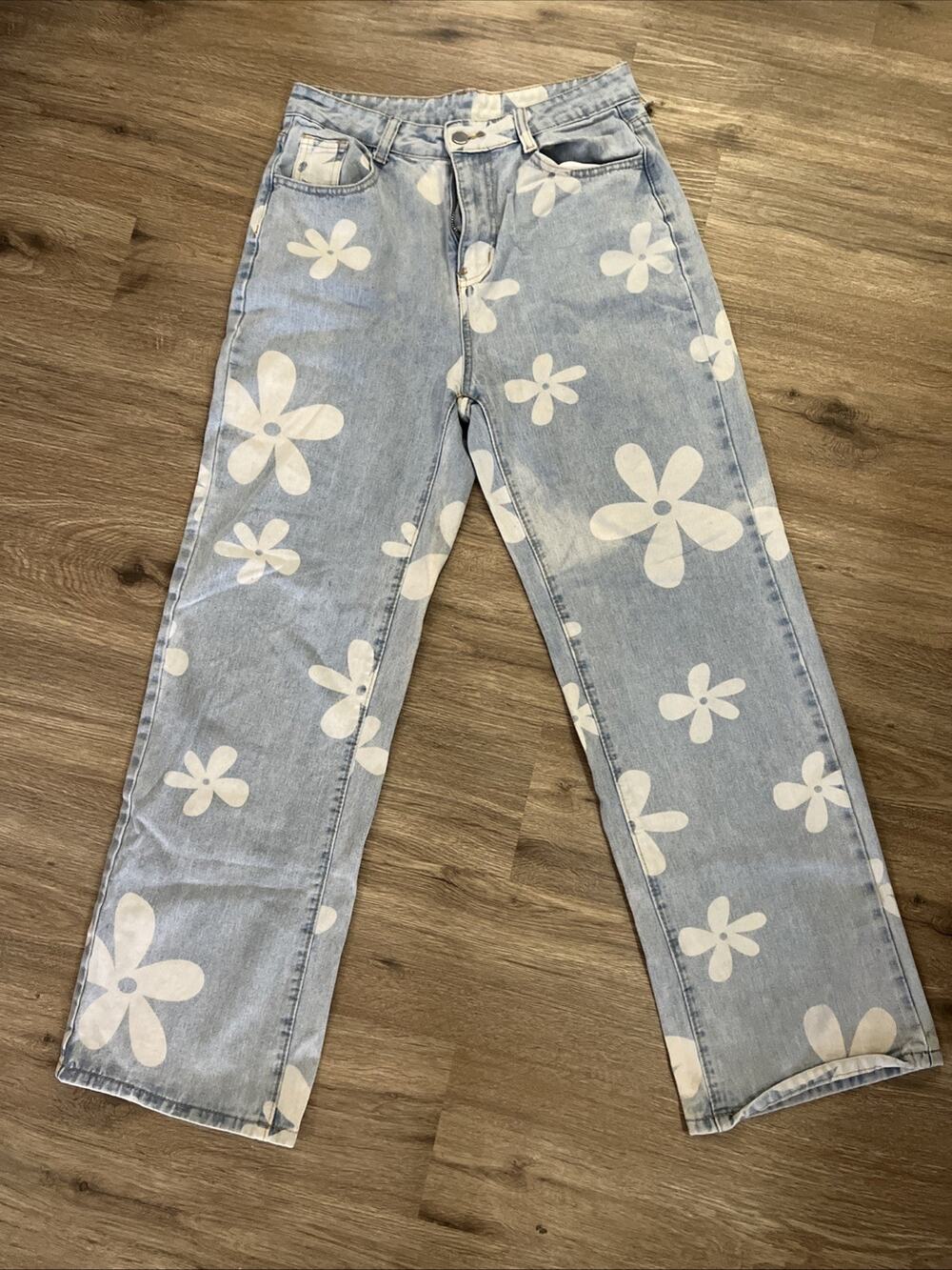 SHEIN Retro White Daisy Print Light Wash Jeans Size M 6 High Waited Straight Leg